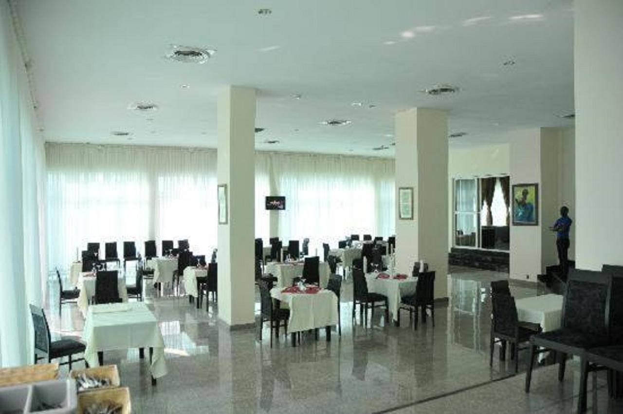 Golden Royale Hotel Enugu Exteriör bild