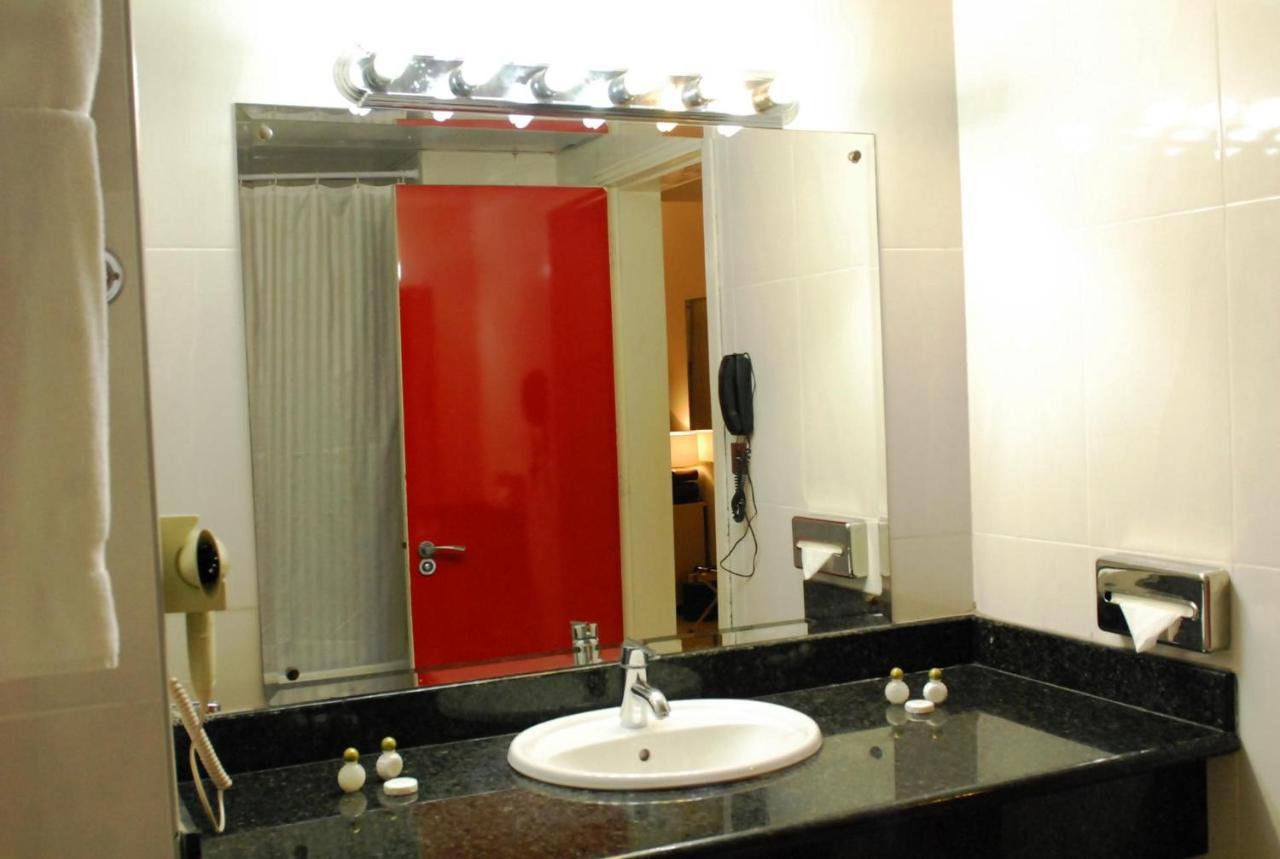 Golden Royale Hotel Enugu Exteriör bild
