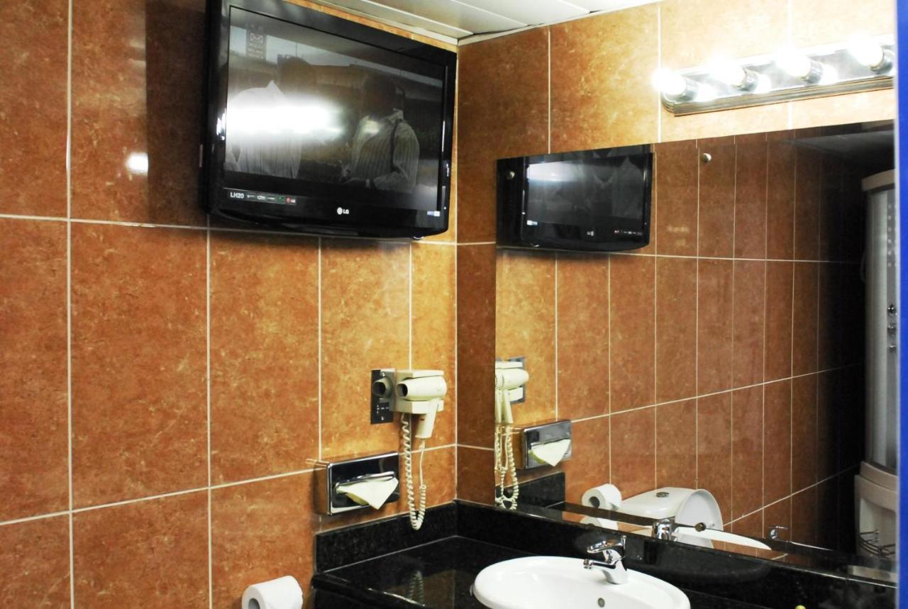 Golden Royale Hotel Enugu Exteriör bild